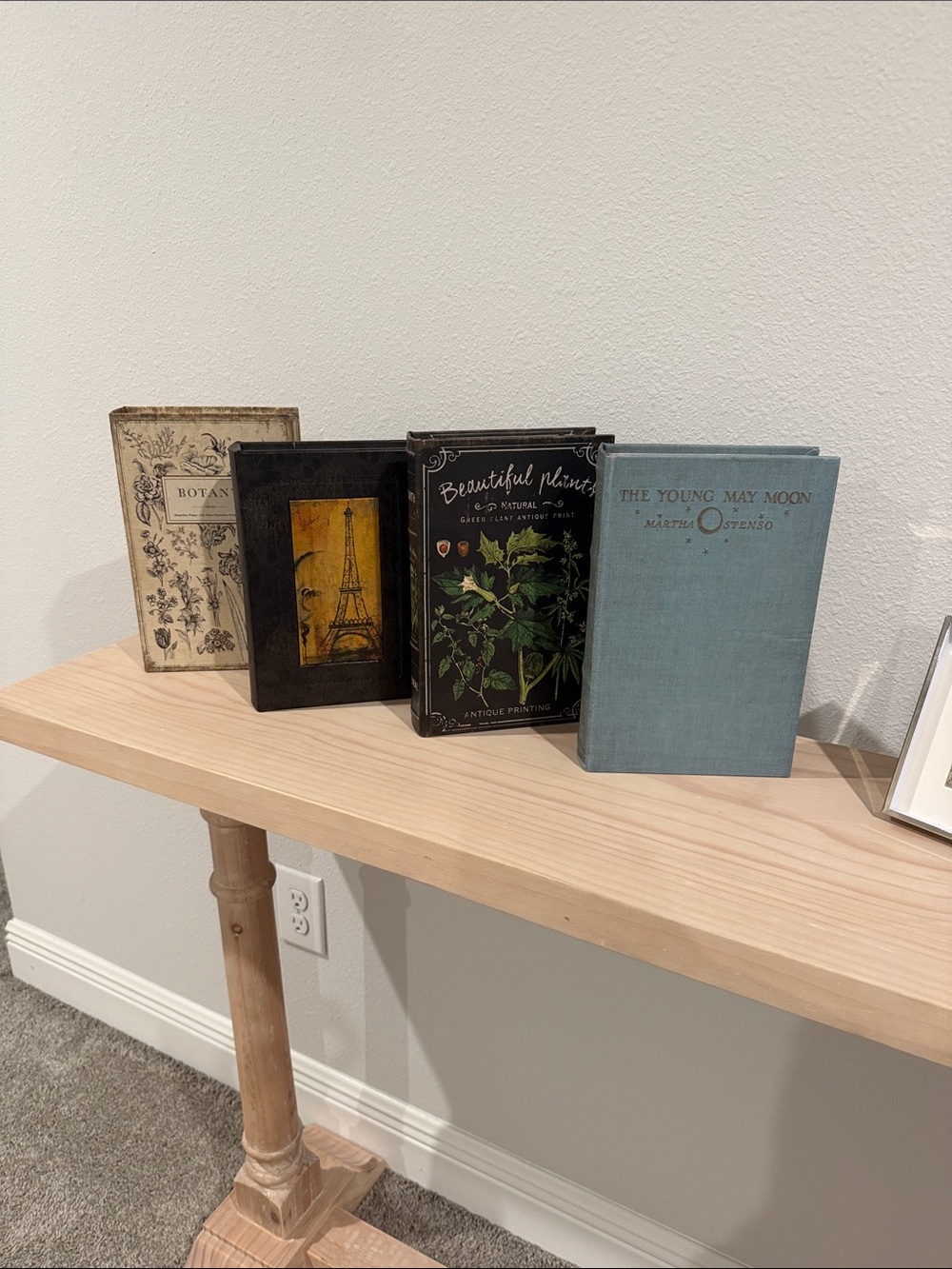 Set of Decorative empty Coffee Table Books in Blue, Black, Cream, and Brown